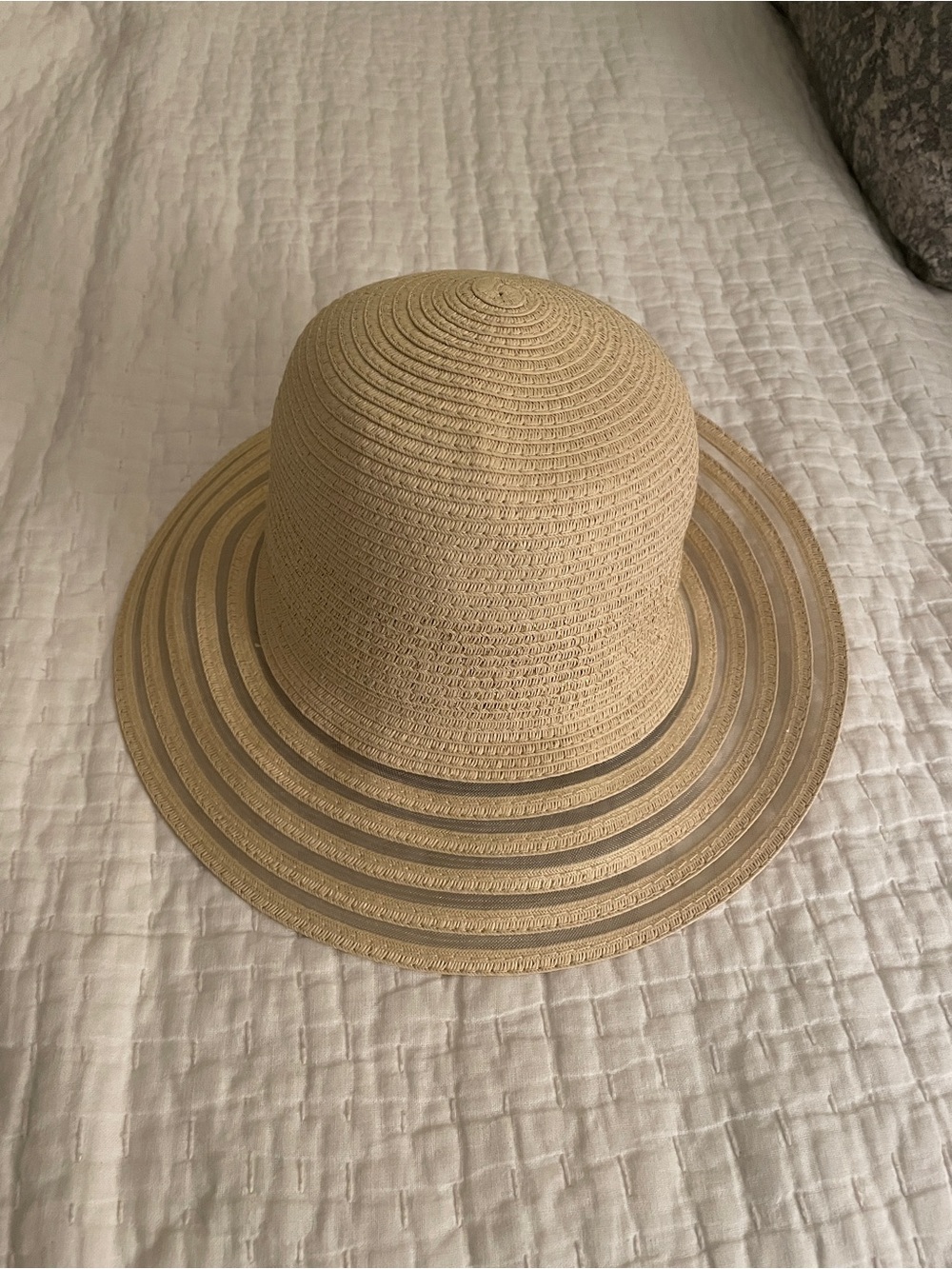 Classic Wide Brim Straw Sun Hat - Beige